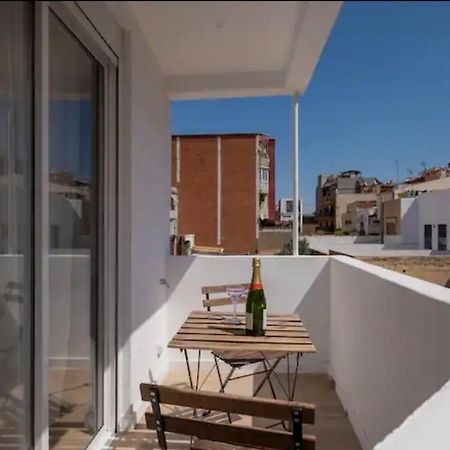 Apartment Close To The Beach Sant Adria de Besos Buitenkant foto